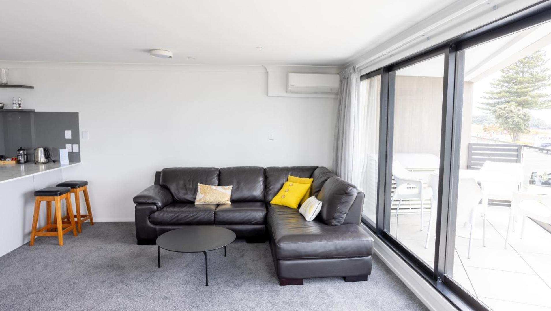 Belle Mer Beachfront Apartments - Self Serviced Mount Maunganui Exterior photo